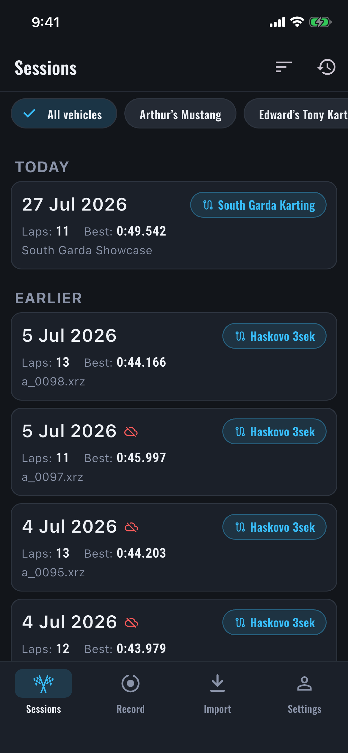 Import-Bildschirm mit einem WLAN-Scan nach MyChron oder der Auswahl einer Datei zum Importieren.